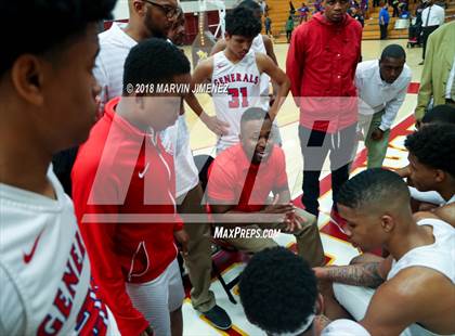 Thumbnail 1 in George Washington Prep vs. University (CIF D1 Final) photogallery.