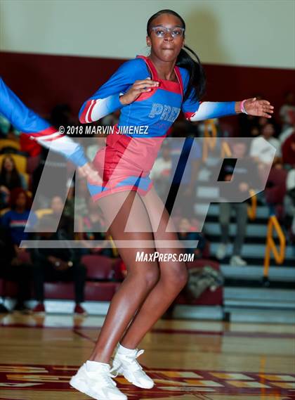 Thumbnail 1 in George Washington Prep vs. University (CIF D1 Final) photogallery.