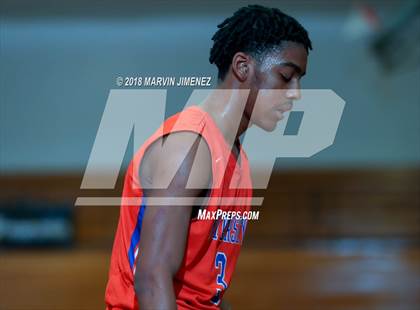 Thumbnail 1 in George Washington Prep vs. University (CIF D1 Final) photogallery.