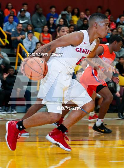 Thumbnail 3 in George Washington Prep vs. University (CIF D1 Final) photogallery.