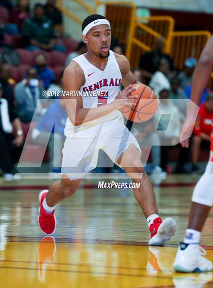 Thumbnail 3 in George Washington Prep vs. University (CIF D1 Final) photogallery.