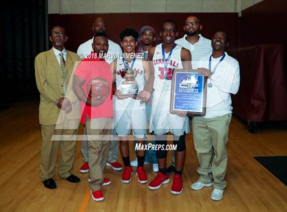 Thumbnail 2 in George Washington Prep vs. University (CIF D1 Final) photogallery.