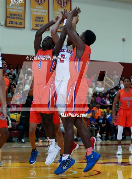Thumbnail 1 in George Washington Prep vs. University (CIF D1 Final) photogallery.