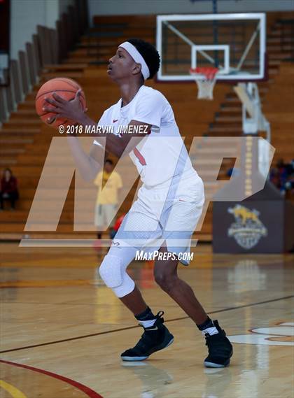 Thumbnail 2 in George Washington Prep vs. University (CIF D1 Final) photogallery.