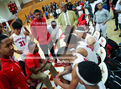 Thumbnail 3 in George Washington Prep vs. University (CIF D1 Final) photogallery.