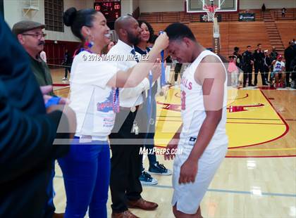 Thumbnail 3 in George Washington Prep vs. University (CIF D1 Final) photogallery.