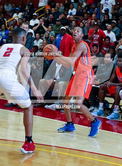 Thumbnail 1 in George Washington Prep vs. University (CIF D1 Final) photogallery.