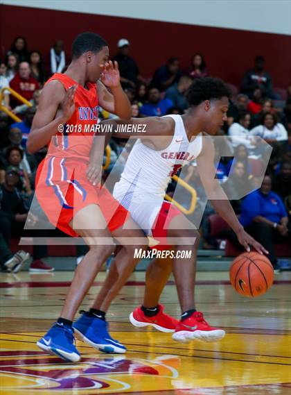 Thumbnail 2 in George Washington Prep vs. University (CIF D1 Final) photogallery.