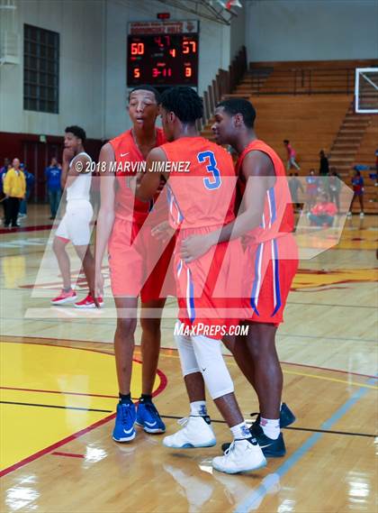 Thumbnail 3 in George Washington Prep vs. University (CIF D1 Final) photogallery.