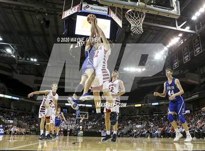 Thumbnail 3 in Covington Catholic vs St. Henry (ninth region semifinals) photogallery.