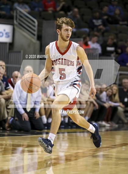 Thumbnail 2 in Covington Catholic vs St. Henry (ninth region semifinals) photogallery.