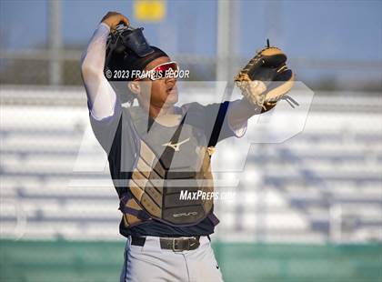 Thumbnail 2 in Spoto @ Sumner photogallery.