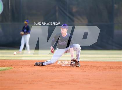 Thumbnail 2 in Spoto @ Sumner photogallery.
