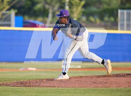 Thumbnail 1 in Spoto @ Sumner photogallery.