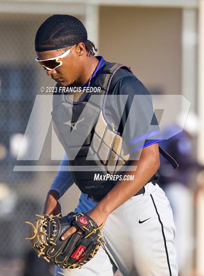Thumbnail 1 in Spoto @ Sumner photogallery.