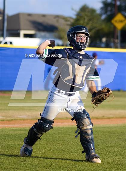 Thumbnail 1 in Spoto @ Sumner photogallery.