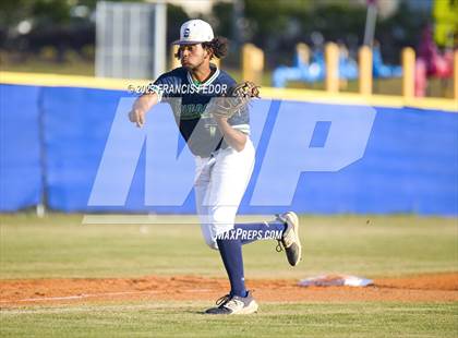 Thumbnail 2 in Spoto @ Sumner photogallery.