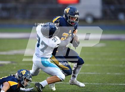 Thumbnail 2 in Juan Diego Catholic vs. Summit Academy (UHSAA 3A Semifinal) photogallery.