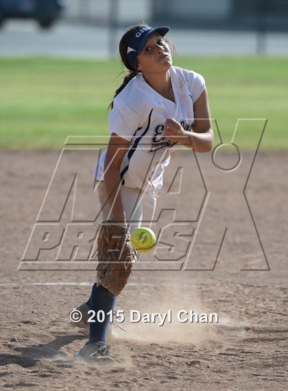 Thumbnail 3 in El Monte @ Gabrielino photogallery.