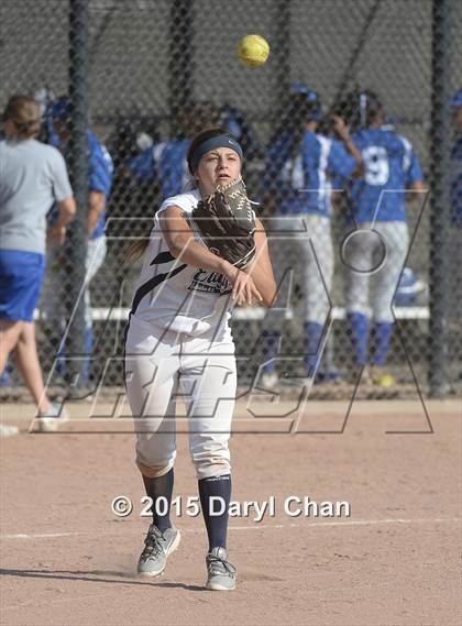 Thumbnail 3 in El Monte @ Gabrielino photogallery.