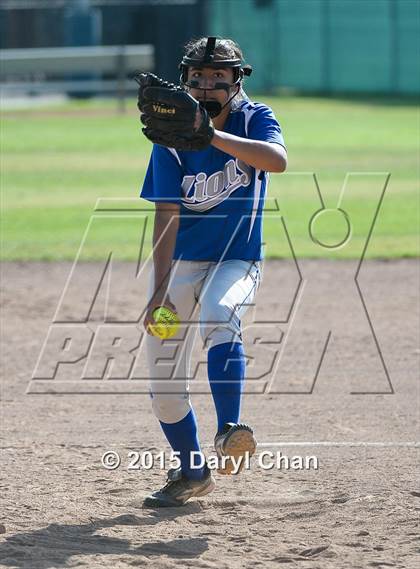 Thumbnail 1 in El Monte @ Gabrielino photogallery.