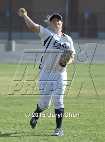 Thumbnail 2 in El Monte @ Gabrielino photogallery.