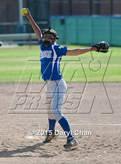 Thumbnail 3 in El Monte @ Gabrielino photogallery.