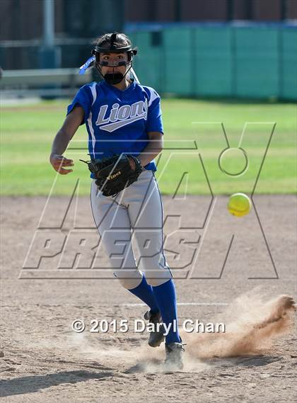 Thumbnail 3 in El Monte @ Gabrielino photogallery.