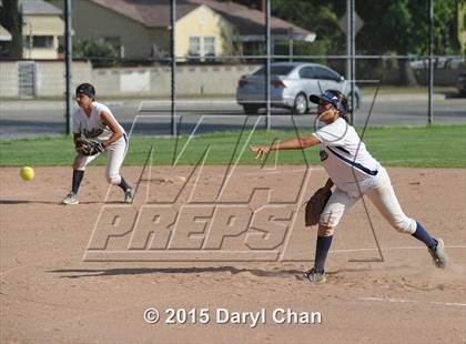 Thumbnail 1 in El Monte @ Gabrielino photogallery.