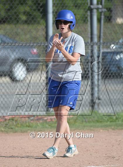 Thumbnail 1 in El Monte @ Gabrielino photogallery.