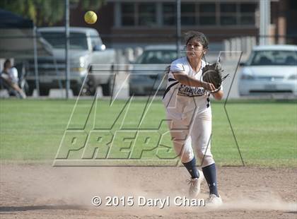 Thumbnail 3 in El Monte @ Gabrielino photogallery.