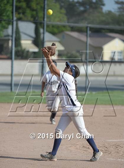 Thumbnail 3 in El Monte @ Gabrielino photogallery.