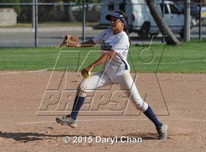 Thumbnail 3 in El Monte @ Gabrielino photogallery.