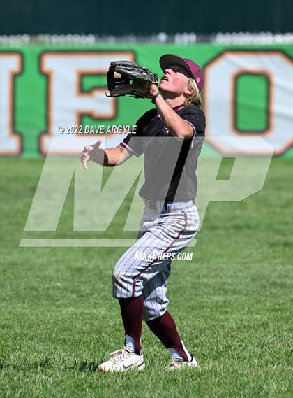 Thumbnail 1 in Maple Mountain @ Murray (UHSAA 5A Regionals Game 3) photogallery.