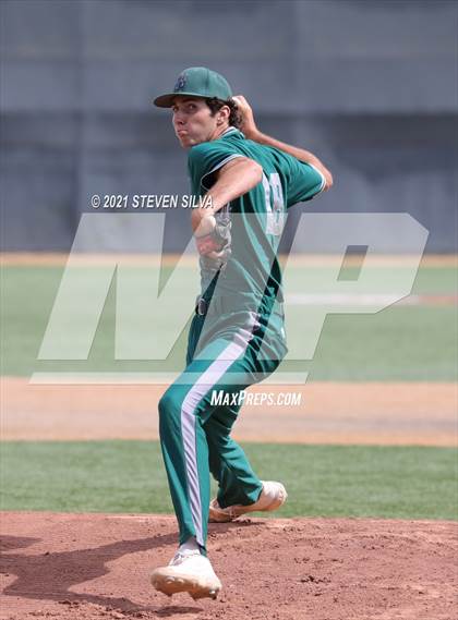Thumbnail 2 in Helix vs. Point Loma (CIF SDS D1 First Round) photogallery.