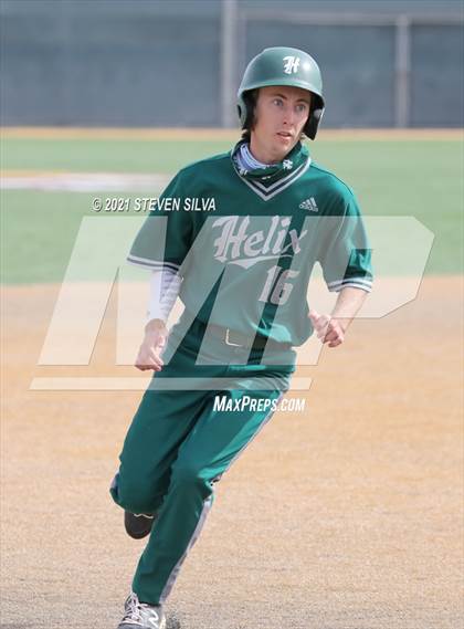 Thumbnail 2 in Helix vs. Point Loma (CIF SDS D1 First Round) photogallery.