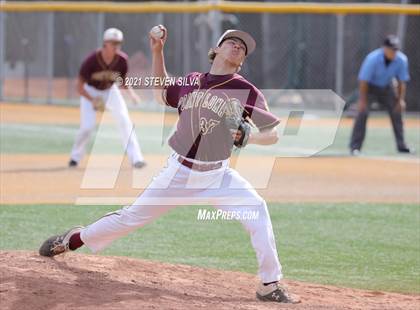 Thumbnail 3 in Helix vs. Point Loma (CIF SDS D1 First Round) photogallery.