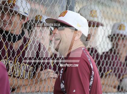 Thumbnail 3 in Helix vs. Point Loma (CIF SDS D1 First Round) photogallery.