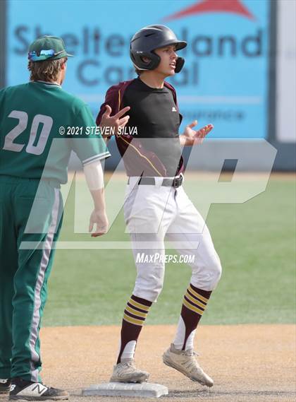 Thumbnail 2 in Helix vs. Point Loma (CIF SDS D1 First Round) photogallery.