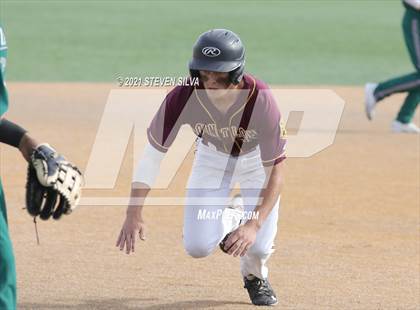 Thumbnail 1 in Helix vs. Point Loma (CIF SDS D1 First Round) photogallery.