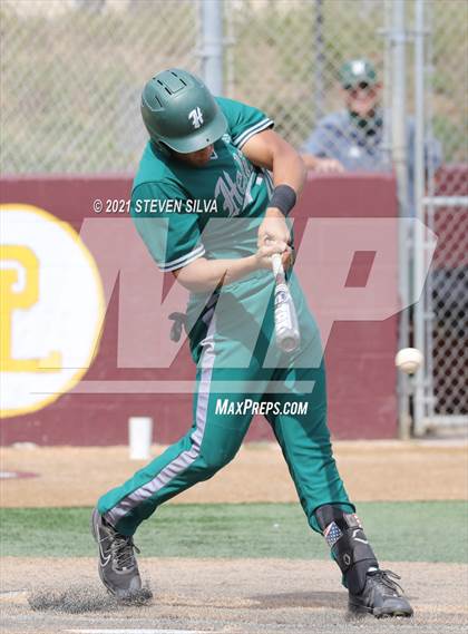 Thumbnail 3 in Helix vs. Point Loma (CIF SDS D1 First Round) photogallery.