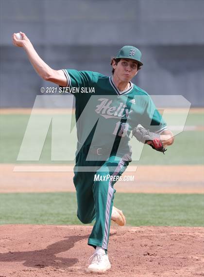 Thumbnail 3 in Helix vs. Point Loma (CIF SDS D1 First Round) photogallery.