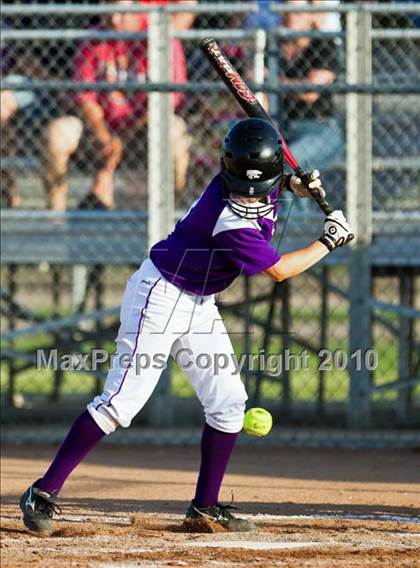 Thumbnail 1 in Reagan vs Angleton (Region III-4A Area Playoffs - Game 2) photogallery.