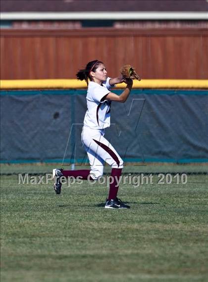 Thumbnail 1 in Reagan vs Angleton (Region III-4A Area Playoffs - Game 2) photogallery.