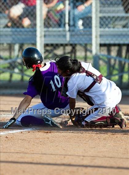 Thumbnail 1 in Reagan vs Angleton (Region III-4A Area Playoffs - Game 2) photogallery.