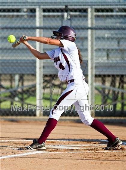 Thumbnail 2 in Reagan vs Angleton (Region III-4A Area Playoffs - Game 2) photogallery.