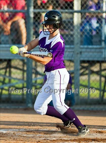 Thumbnail 3 in Reagan vs Angleton (Region III-4A Area Playoffs - Game 2) photogallery.