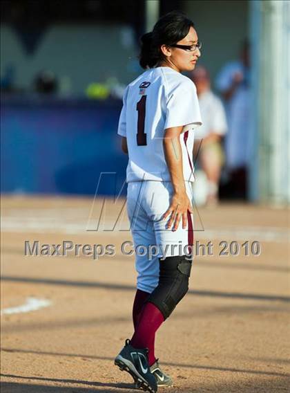 Thumbnail 2 in Reagan vs Angleton (Region III-4A Area Playoffs - Game 2) photogallery.