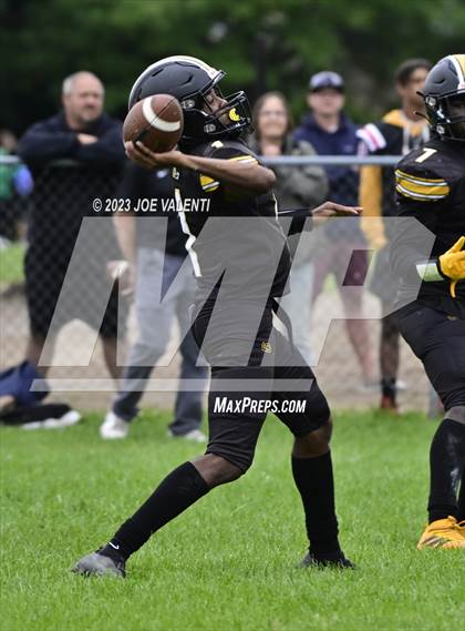 Thumbnail 2 in Wilson @ Cardinal O'Hara photogallery.