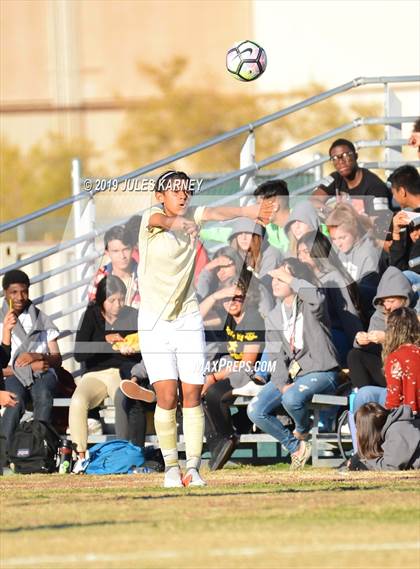 Thumbnail 1 in Bonanza vs Cheyenne (NIAA Mountain 4A Playoff) photogallery.